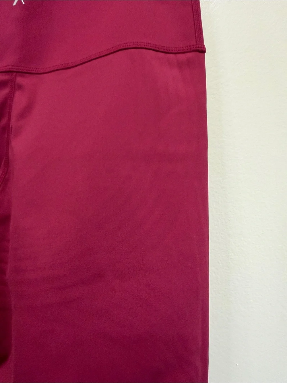 NWOT knix HiTouch High-Rise Bike Shorts in Limited Edition Berry - Picture 8 of 11